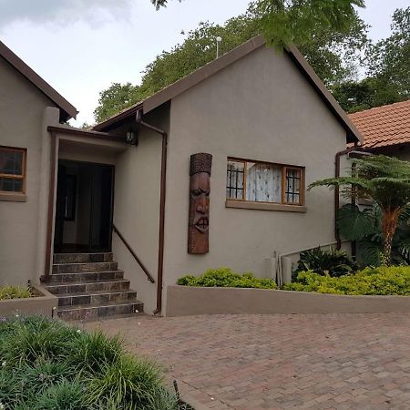 Zwavelpoort Guesthouse Pretoria Ngoại thất bức ảnh